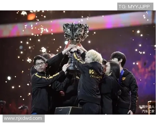 深入分析FPX在DOTA2比赛中的运营策略与成败得失实时新闻